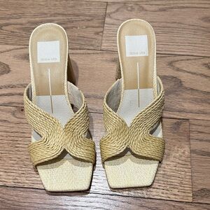 Dolce Vita Natural Straw Woven Slide Mules (7)
